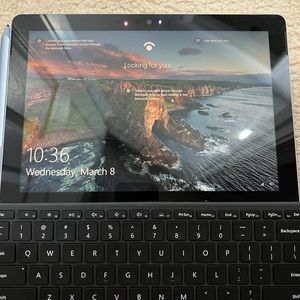 Microsoft surface to 64gb silver